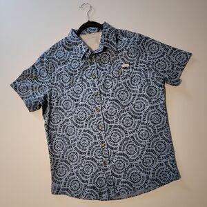 Mens Large Eddie Bauer Short Sleeve Button Up Blue w/ Navy Blue Print